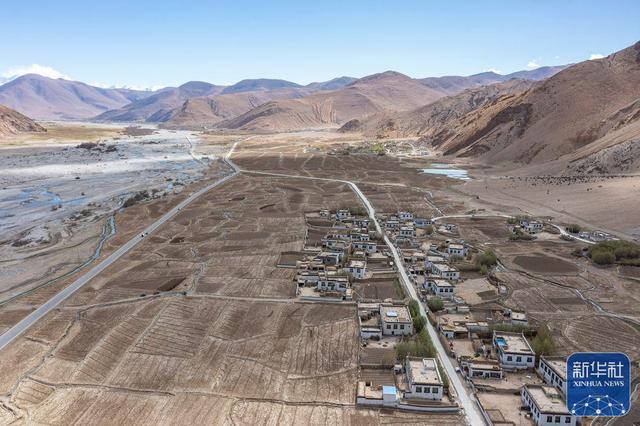 来日村重塑乡村，迈向未来新篇章